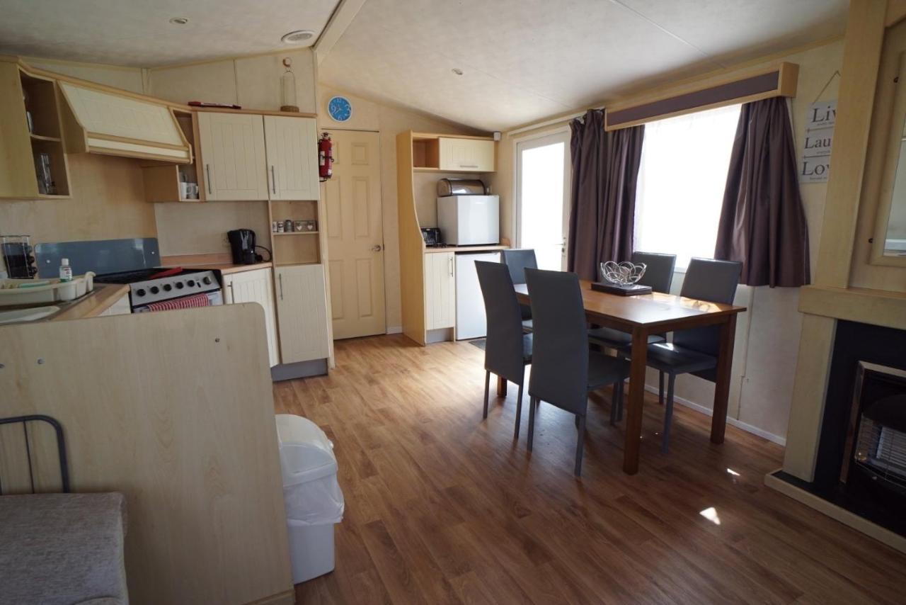 Lyntons 3 Bedroom Caravan Pets Stay Free Linen Included Heacham Exterior foto