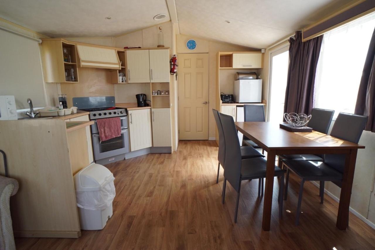 Lyntons 3 Bedroom Caravan Pets Stay Free Linen Included Heacham Exterior foto