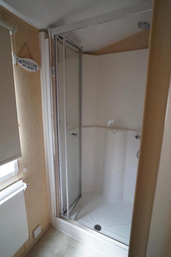 Lyntons 3 Bedroom Caravan Pets Stay Free Linen Included Heacham Exterior foto